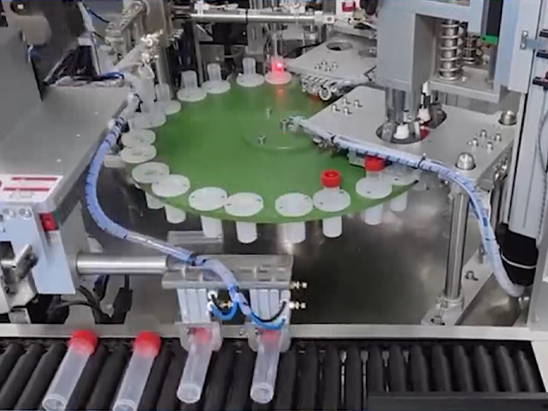 使用灌装真空自动旋盖机的意思